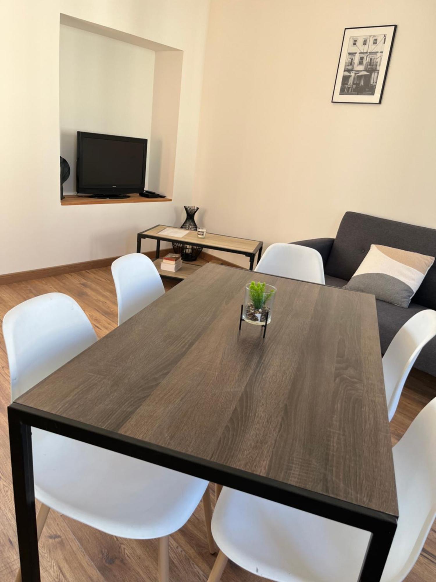 Logements 6 Pers A 15 Minutes D Angers Corné エクステリア 写真